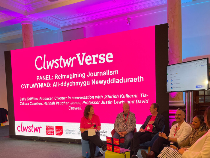 A panel at Clwstwrverse