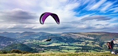 Paragliding, Vivod Mountain, Llangollen, Clwydian Range and Dee Valley