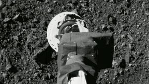 OsirisRex sampling the surface of the asteroid Bennu