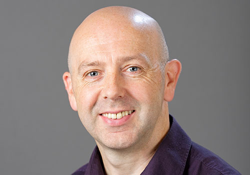Cwestiwn ac ateb gyda Dr Robert Wilson (Cymrawd Addysgu Cenedlaethol)