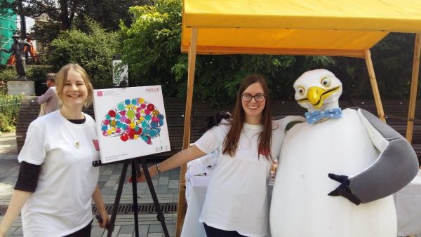 Dr Emma Yhnell and Rachel Smith at the British Science Festival promoting the neuroscience research of Cardiff University along with the ‘science seagull’.
