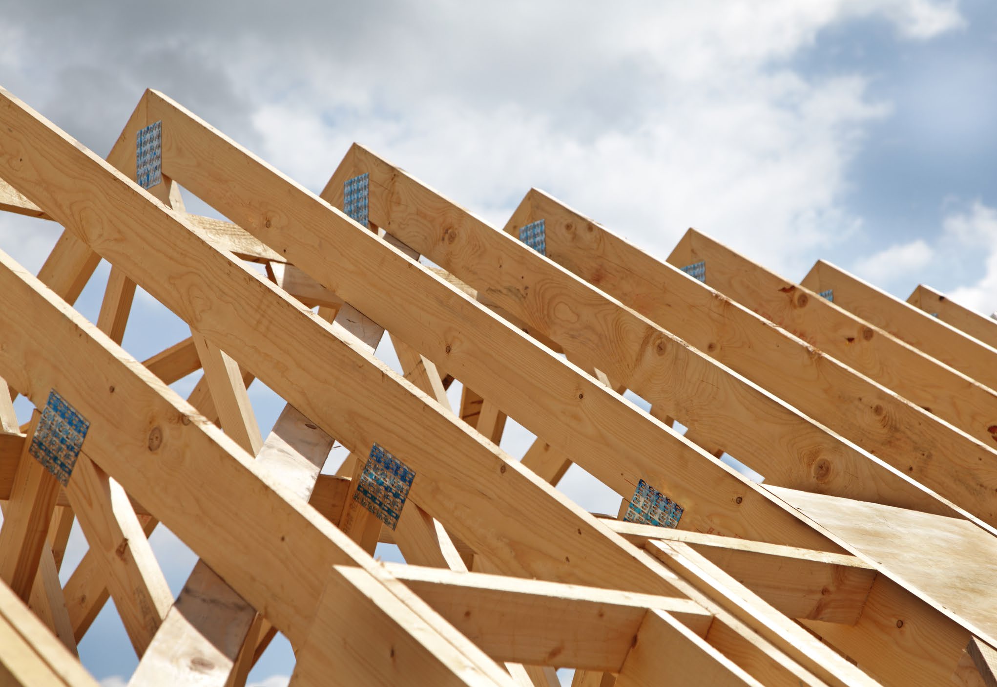 Exposed roof beams in house construction