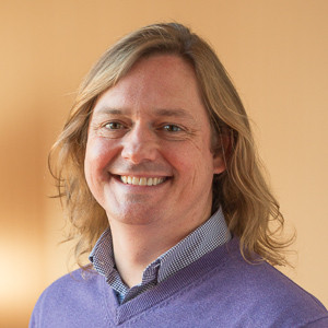 Dr Kevin Smith