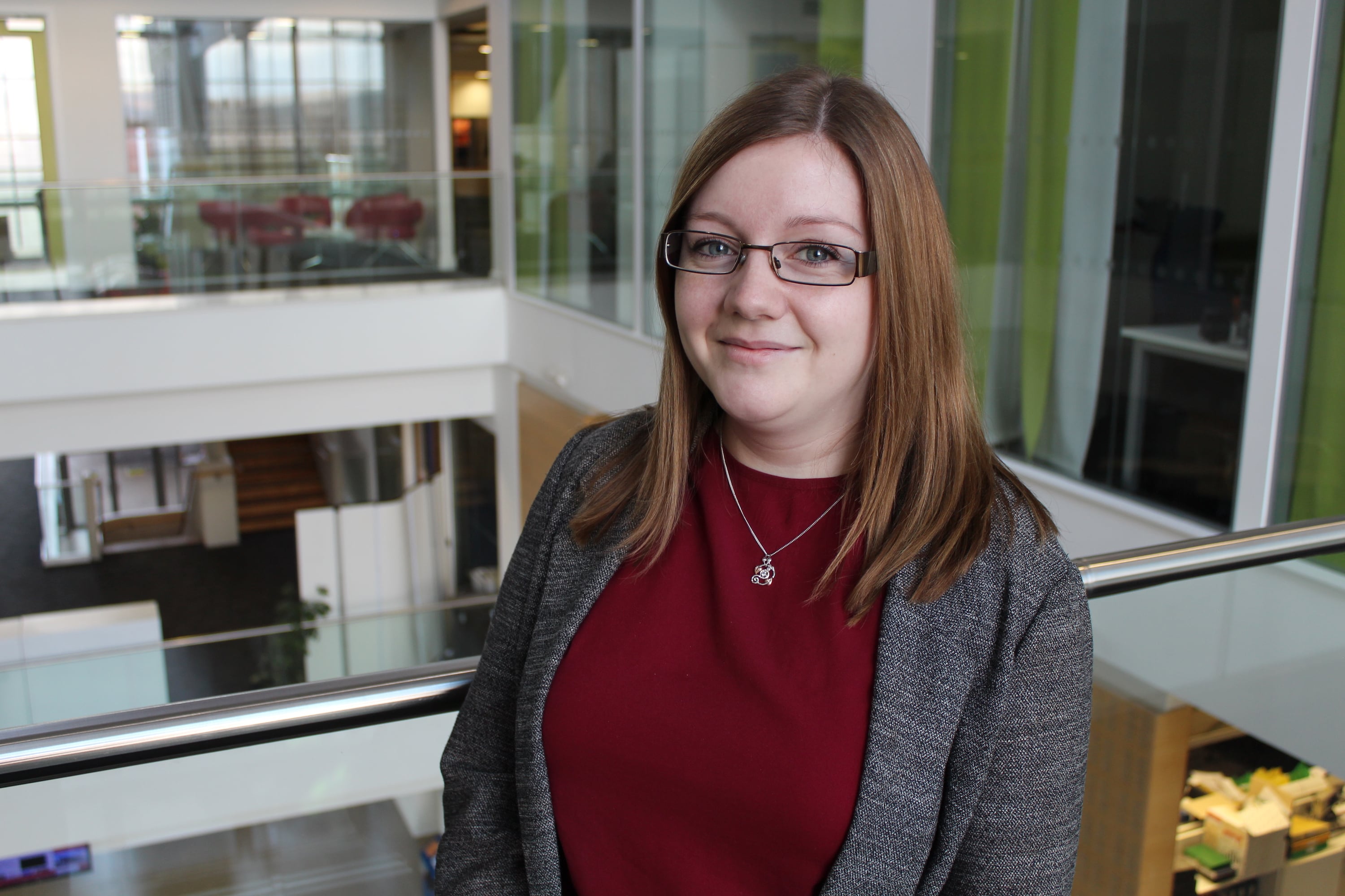 Dewch i gwrdd â’r Ymchwilydd – Amy Lynham, Cydymaith Ymchwil, Seicosis ac Anhwylderau Affeithiol Mawr
